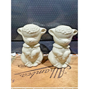 Shawnee USA Bashful Lamb Salt & Pepper Shakers Kneeling Large 1940’s 1950’s VTG